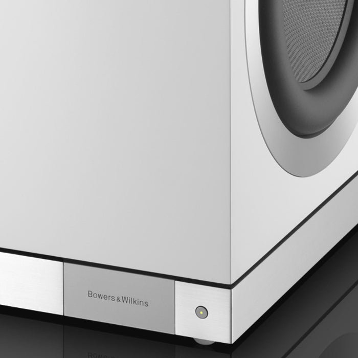 AVStore-Bowers-Wilkins-DB3D-White-Closeup_700x