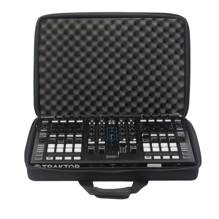 magma-ctrl-case-s8-3