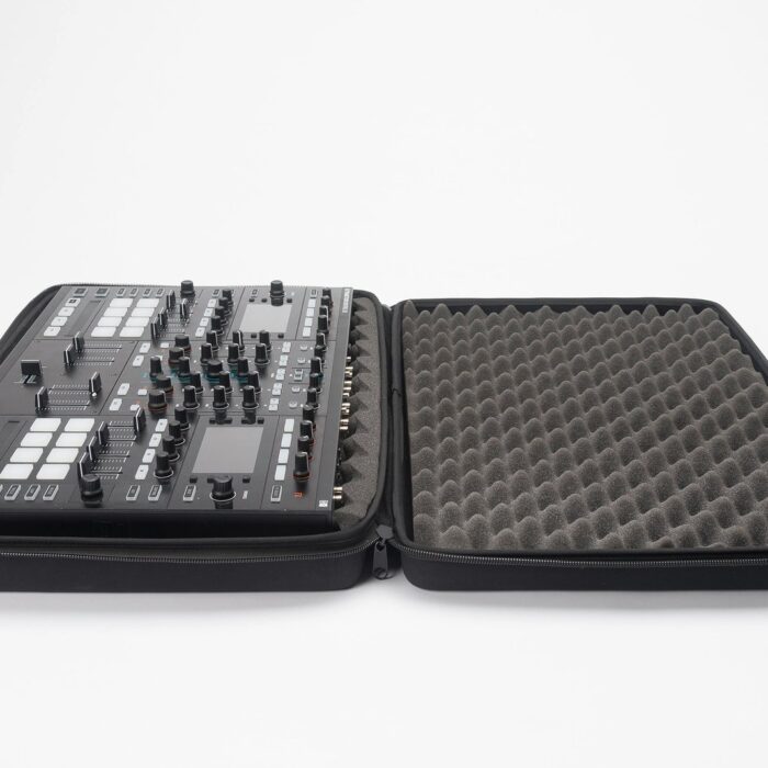 magma-ctrl-case-s8-4