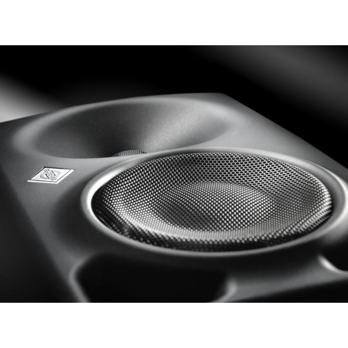 neumann-kh-420g-3way-active-studio-monitor202-1