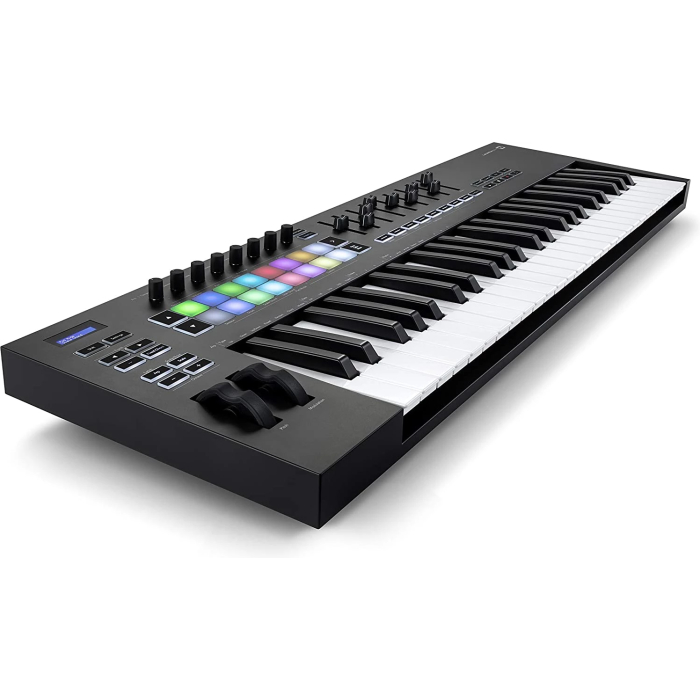 novation-launchkey-49-mk3-midi-keyboards203-1