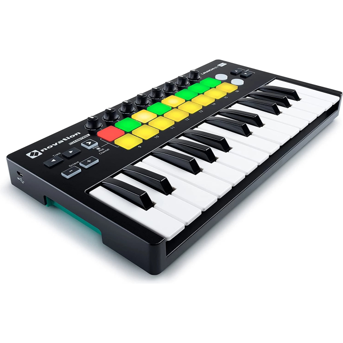 novation-launchkey-mini-mk2-keyboard-midi-keyboards204-1