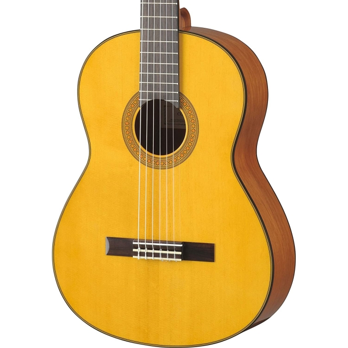 yamaha-cg142c-cedar-top-classical-guitar201