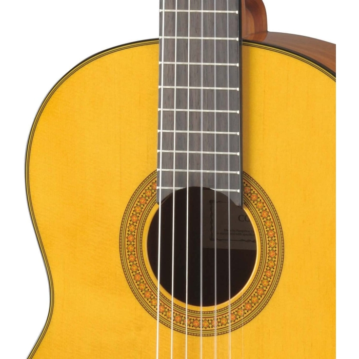 yamaha-cg142c-cedar-top-classical-guitar204