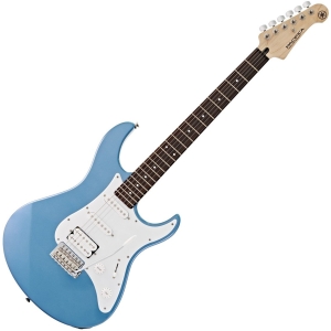Yamaha PACIFICA112J Electric Guitar in Lake Placid Blue
