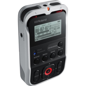 Roland  R-07  Portable Audio Recorder (White)