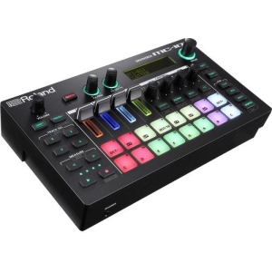 Roland MC-101 Portable Groovebox