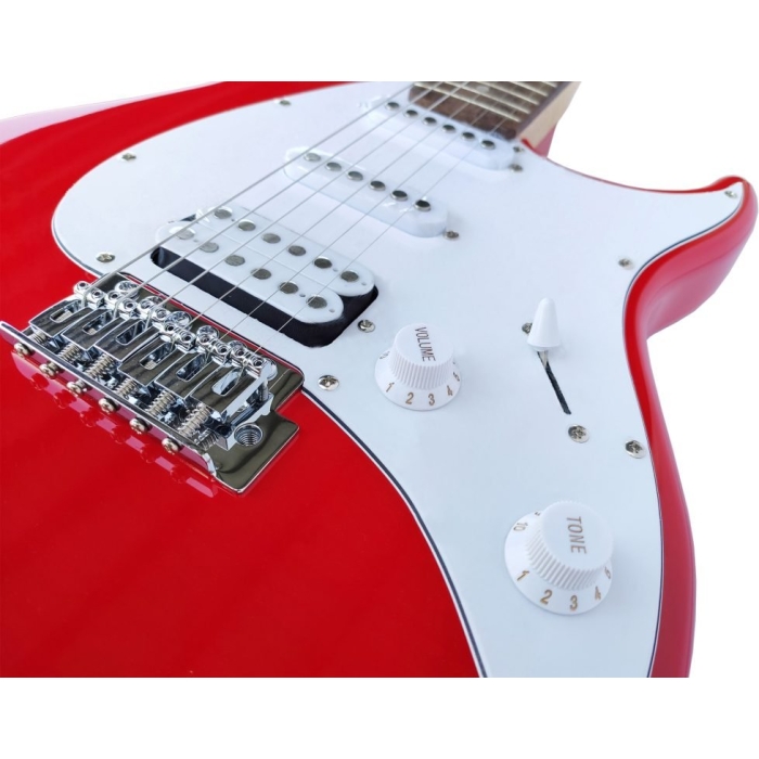Peavey_Raptor_Plus_Red_Body_Detail_1_03026640_lg-1024x768-1