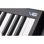 V61_Detail-1_RGB