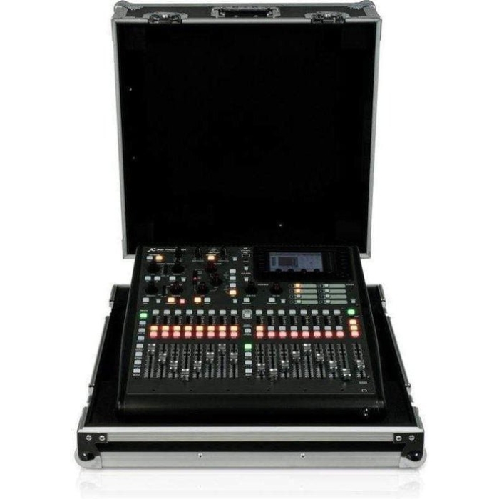 behringer-digital-mixer-behringer-x32-producer-tp-digital-mixer-with-touring-grade-road-case-28526566309972_700x
