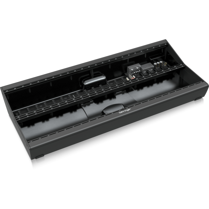 behringer-eurorack-case-behringer-eurorack-go-mobile-2x140-hp-eurorack-case-28594336235604_700x