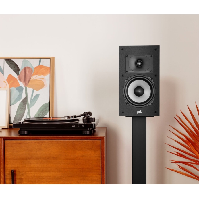 Monitor-XT20-Black_Image_in-situ2